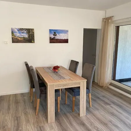 Frieda Mit Ueberdachtem Balkon