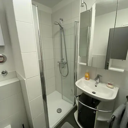 Frieda Mit überdachtem Balkon *