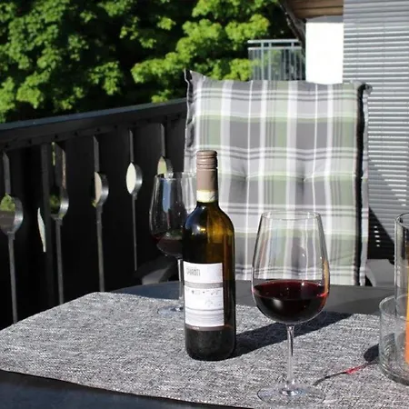 Frieda Mit Ueberdachtem Balkon Apartmán *