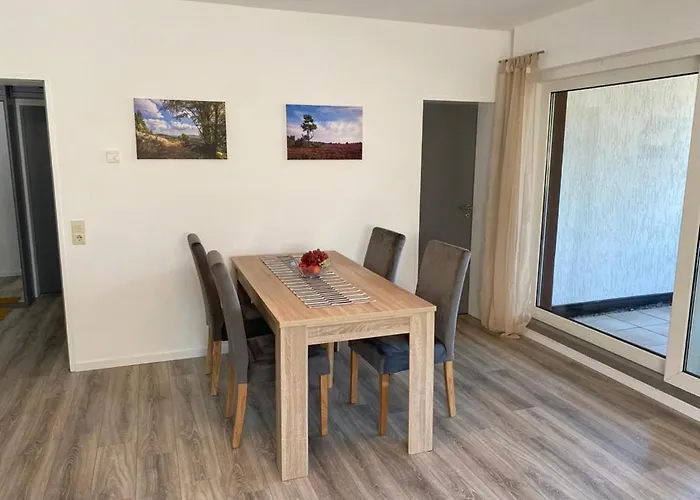 Frieda Mit Ueberdachtem Balkon